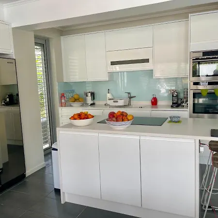 Villa Sea Breeze At Sani