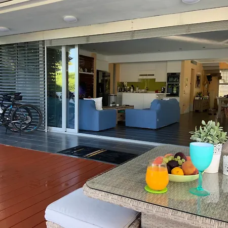 Villa Sea Breeze At Sani Sani (Chalkidiki)