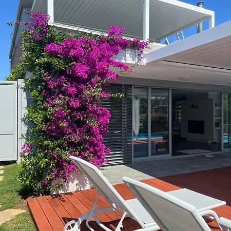 Sea Breeze At Sani Villa