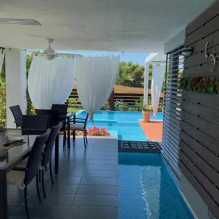 Sea Breeze At Sani Villa *