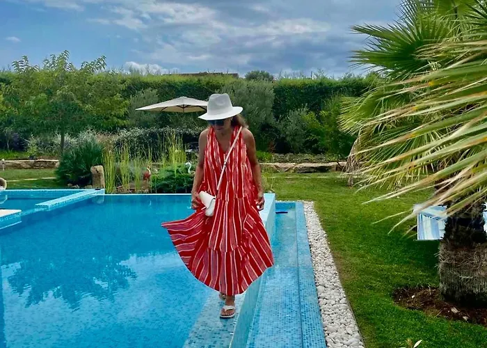 Sea Breeze At Sani Vilă *